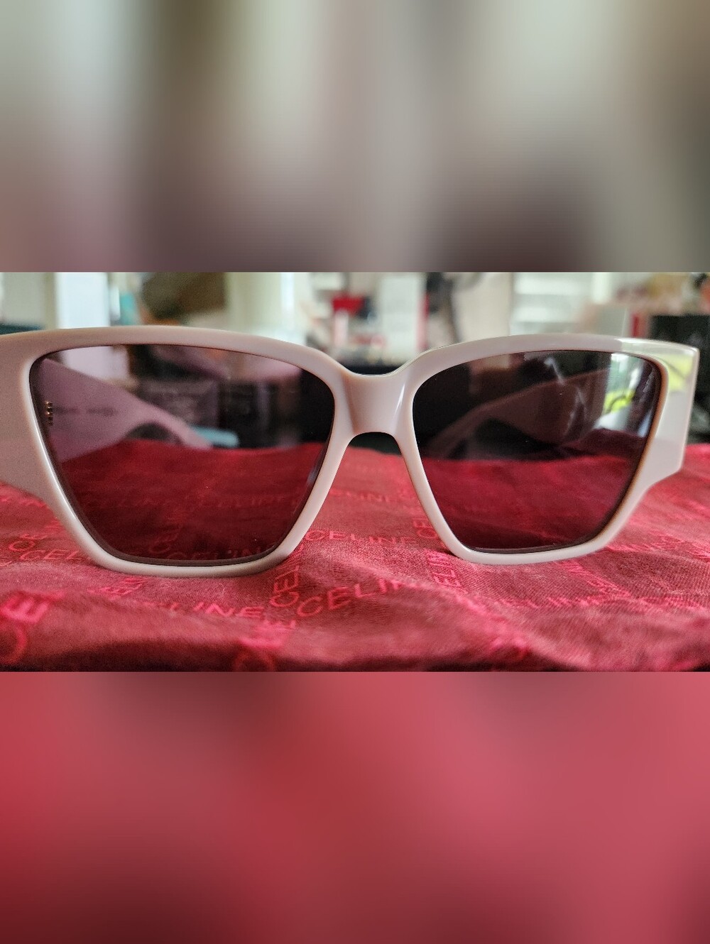 EUC Bottega Veneta Lilac Square-Frame Women's Sunglasses with Dark Lenses
